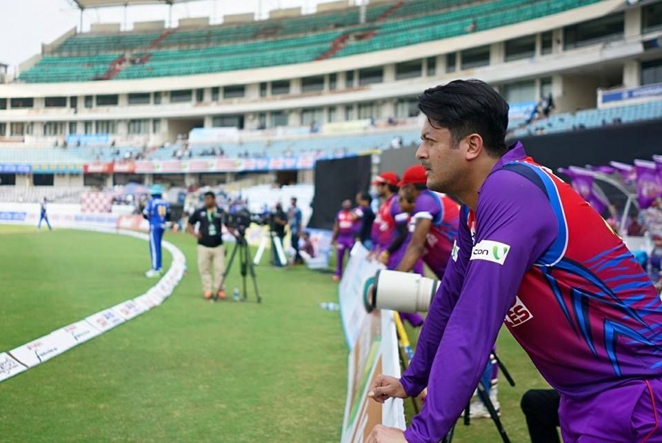 CCL6 Semi Final Karnataka Bulldozers vs Bengal Tigers Match Photos