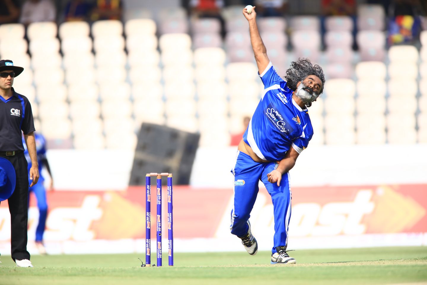 CCL6 Semi Final Karnataka Bulldozers vs Bengal Tigers Match Photos