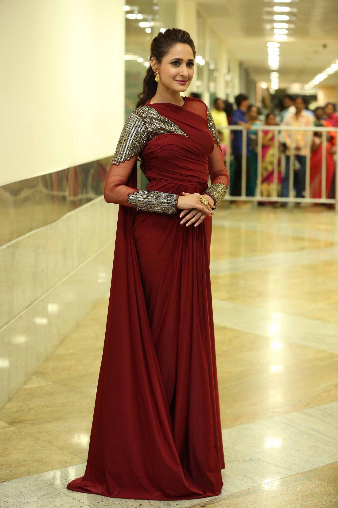 Celebrities At Cine Maa Awards 2016 Part I