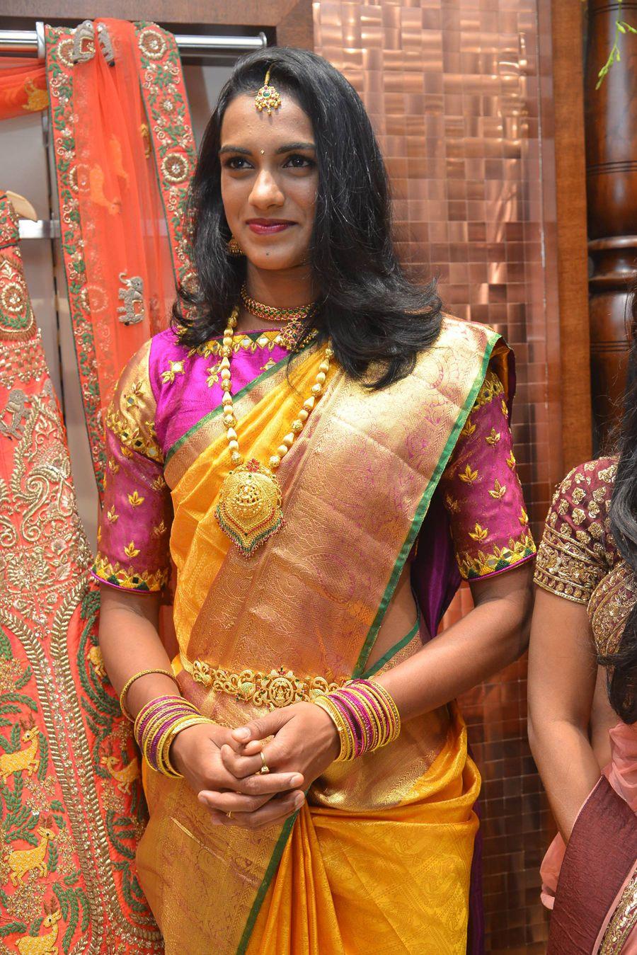 Celebrities at Launch of Kalamandir 25th Store Photos