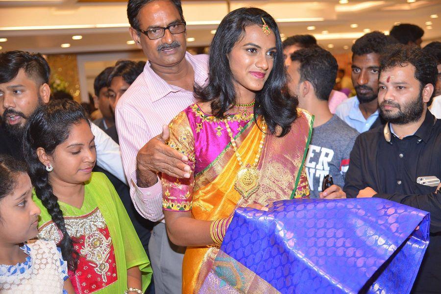 Celebrities at Launch of Kalamandir 25th Store Photos