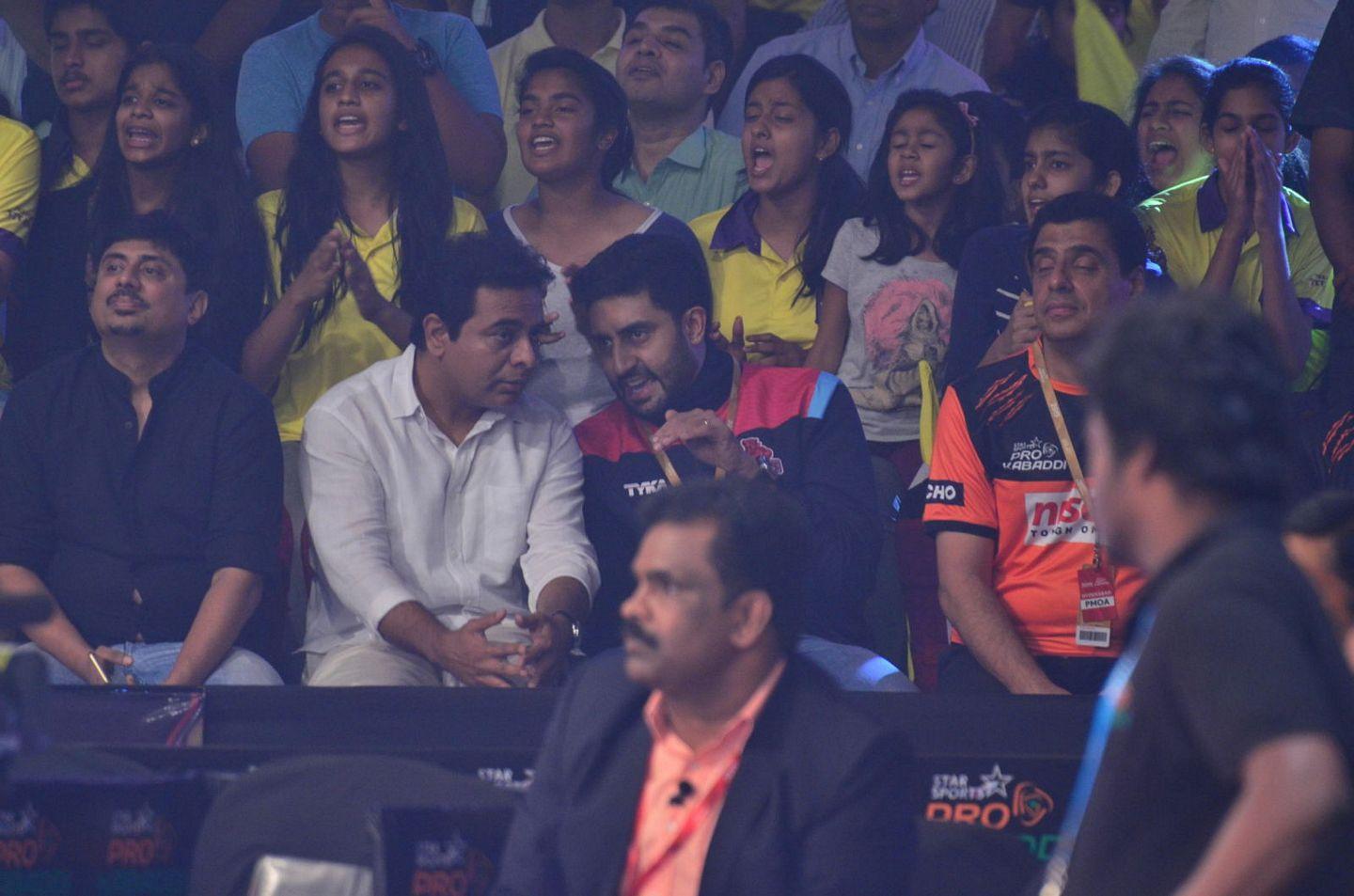 Celebrities At Pro Kabaddi Match Photos