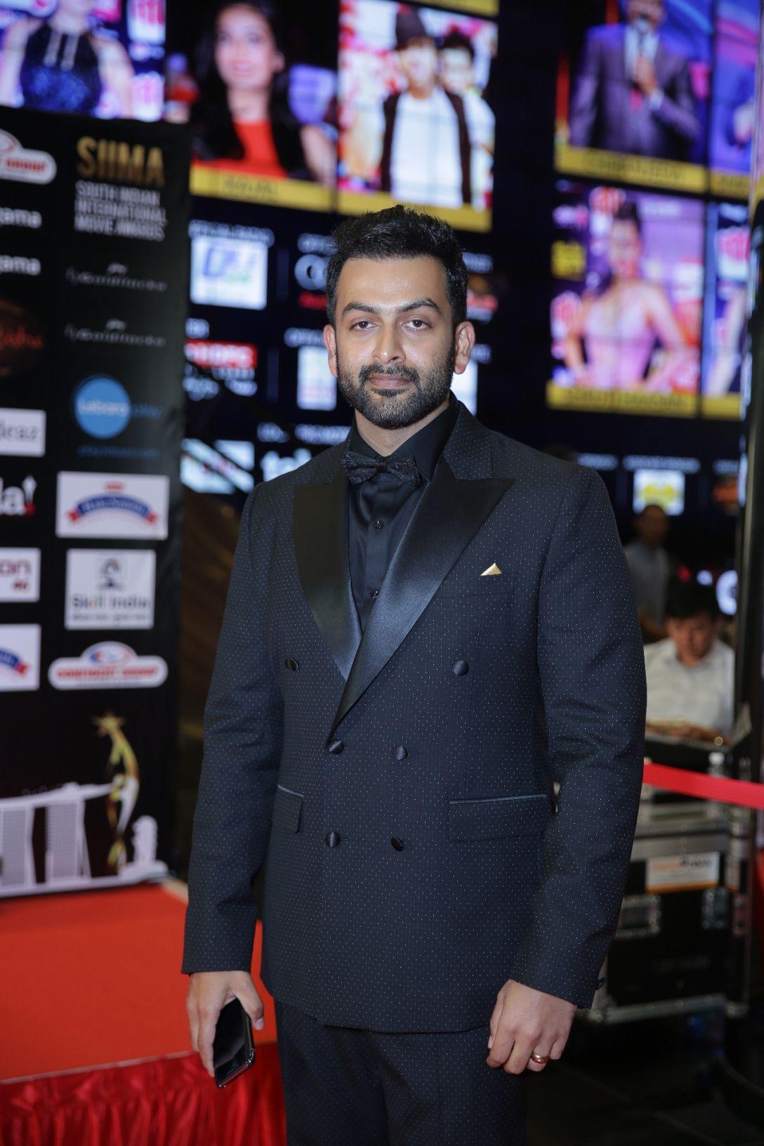 Celebrities At SIIMA Awards 2016 Day 2
