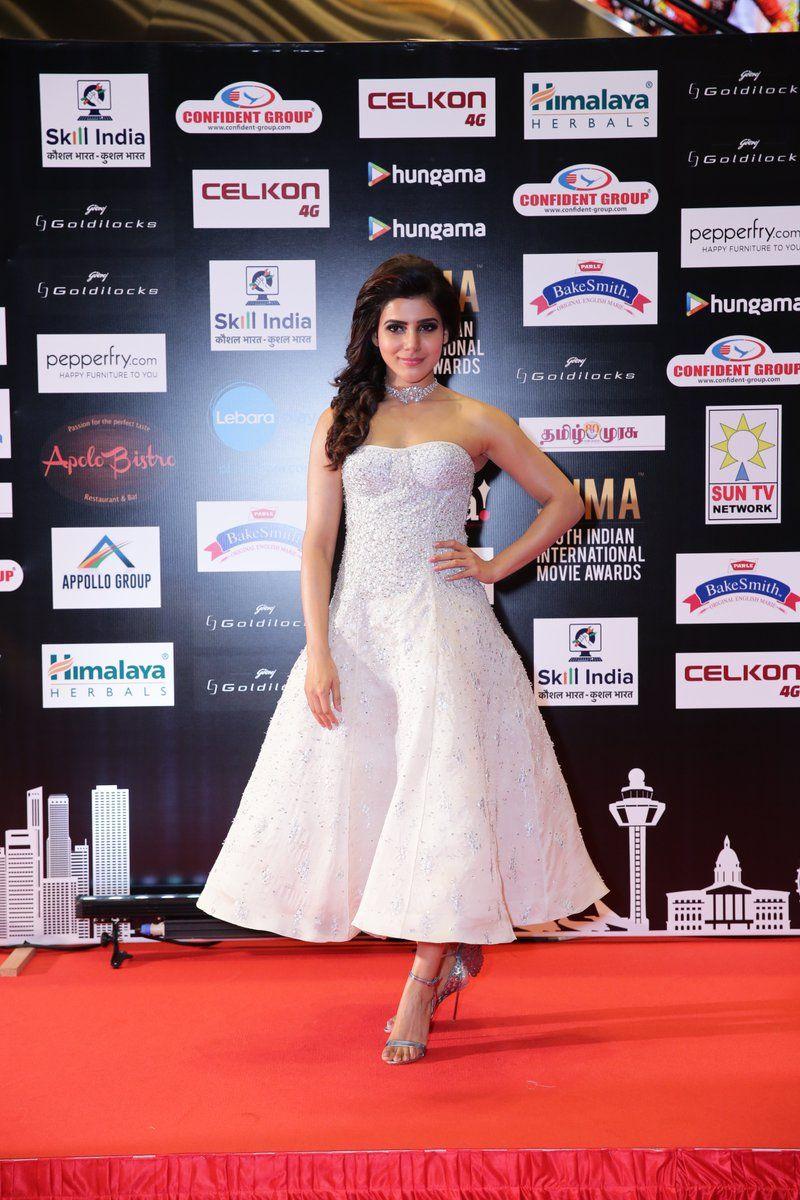 Celebrities At SIIMA Awards 2016