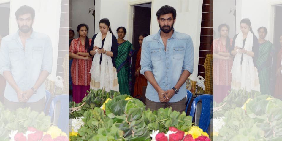 Celebrities Paid homage to DSP father Photos