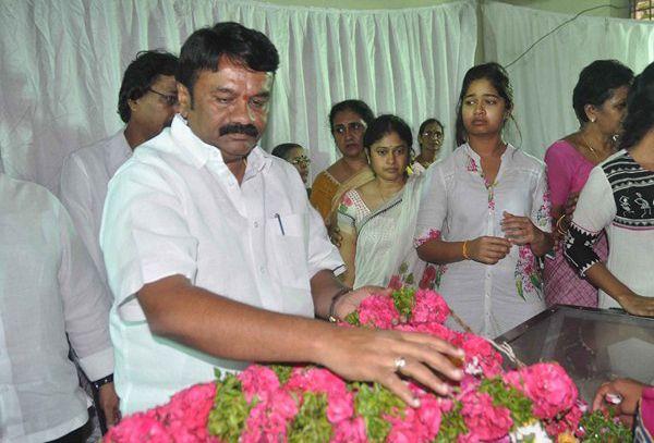 Celebrities Pay Homage to Edida Nageswara Rao Photos