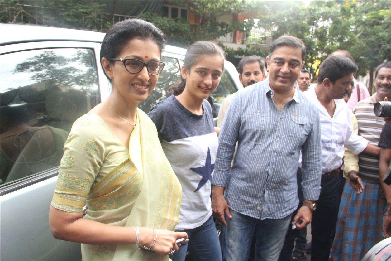 Celebrities Vote in Tamil Nadu Elections 2016 Photos