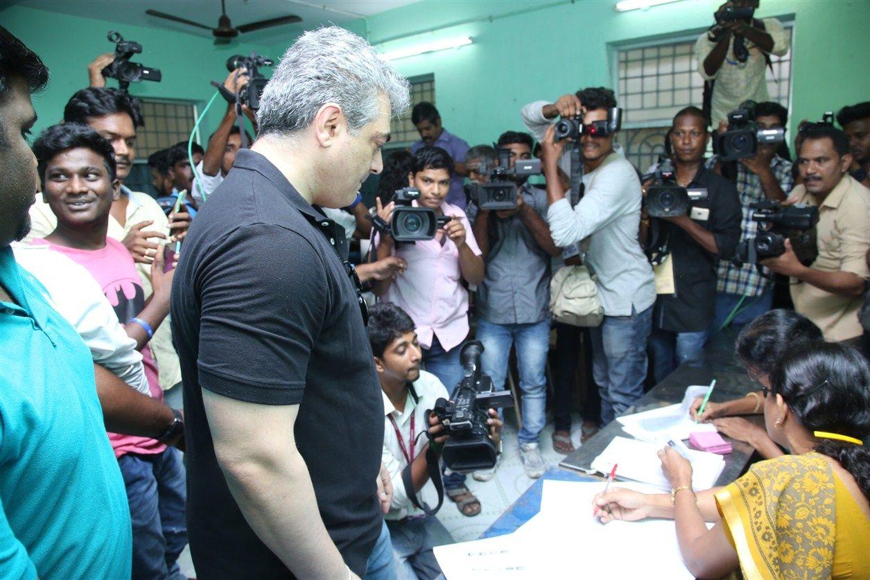 Celebrities Vote in Tamil Nadu Elections 2016 Photos