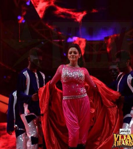 Celebs At 9th Vijay Awards 2015 Photos