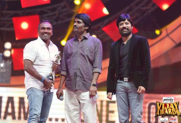 Celebs At 9th Vijay Awards 2015 Photos