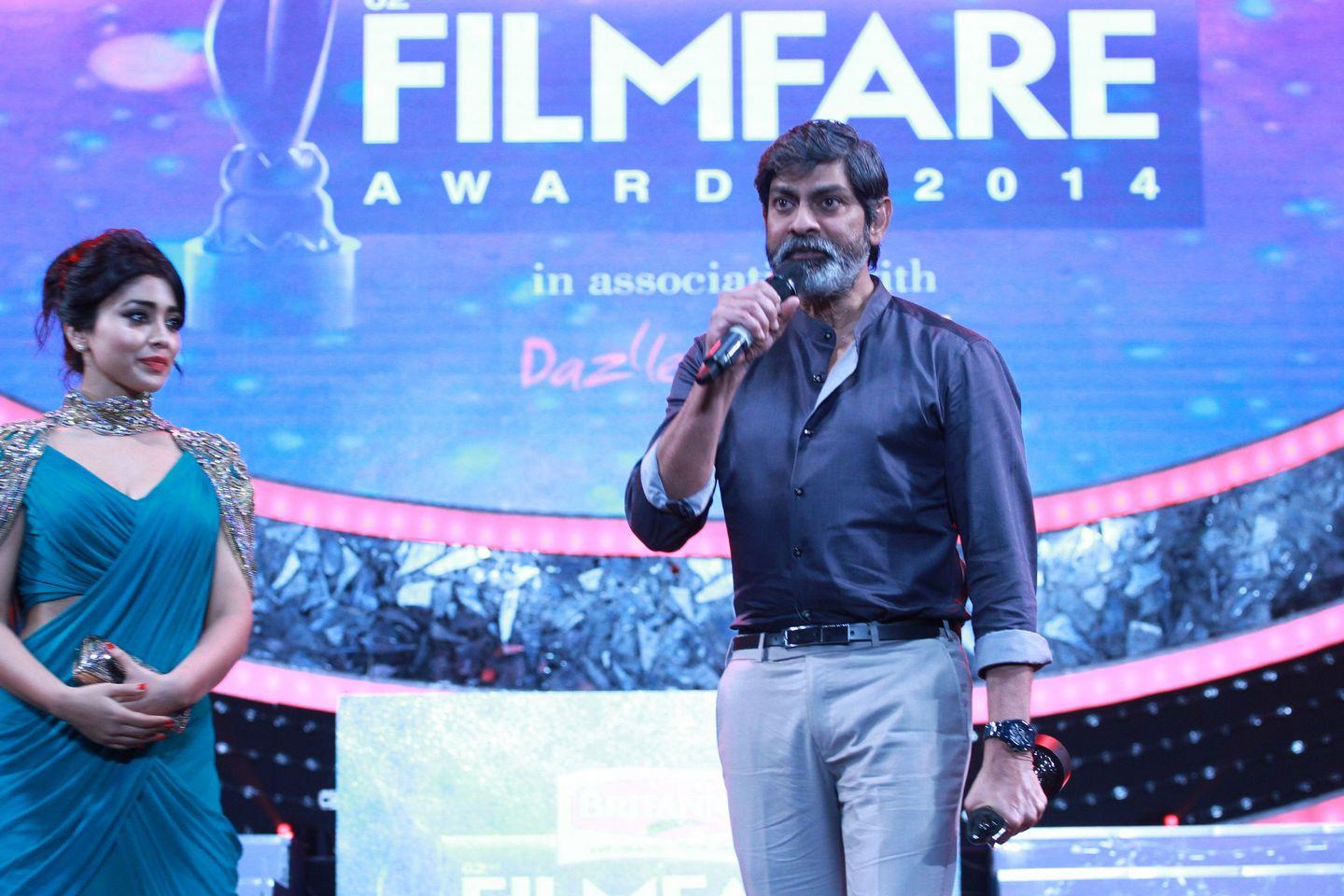 Celebs At Britannia Filmfare Awards South Pics