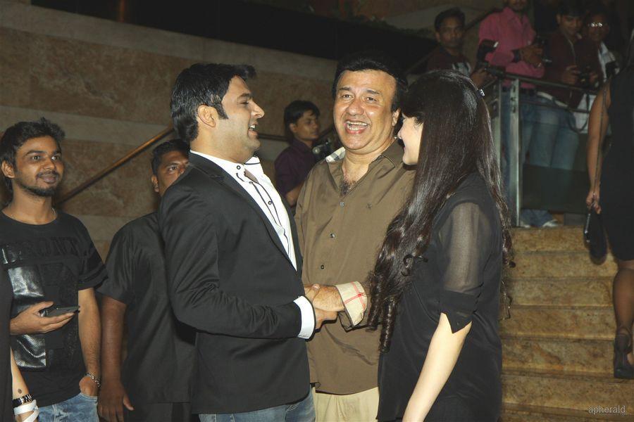 Celebs at COLORS Leadership Awards 2015