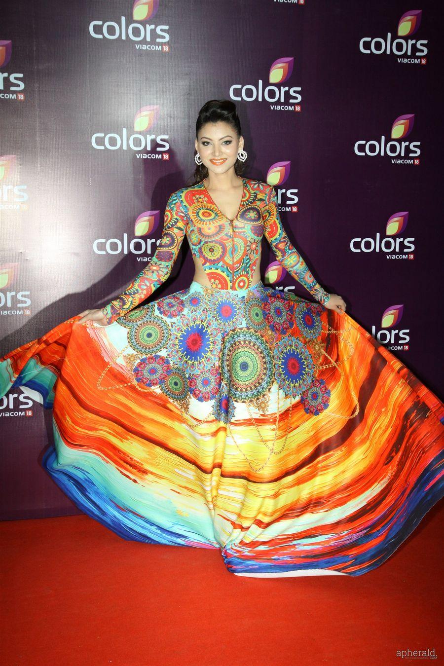 Celebs at COLORS Leadership Awards 2015