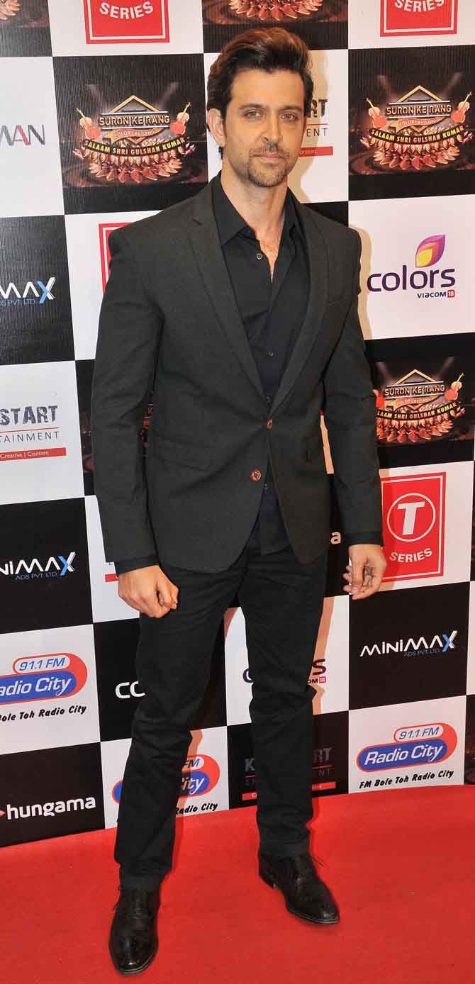 Celebs At Gulshan Kumar Tribute Concert Photos