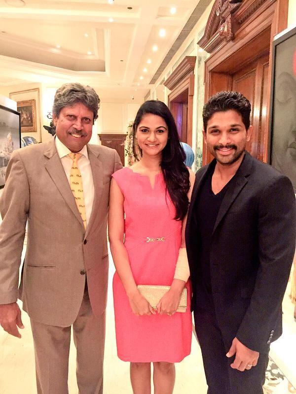 Celebs At Kapil Dev NGO Khushii Art Auction Photos