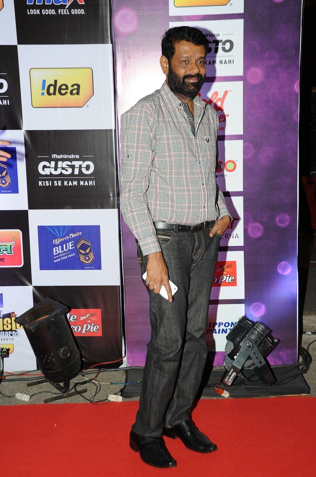 Celebs at Mirchi Music Awards 2014 Photos