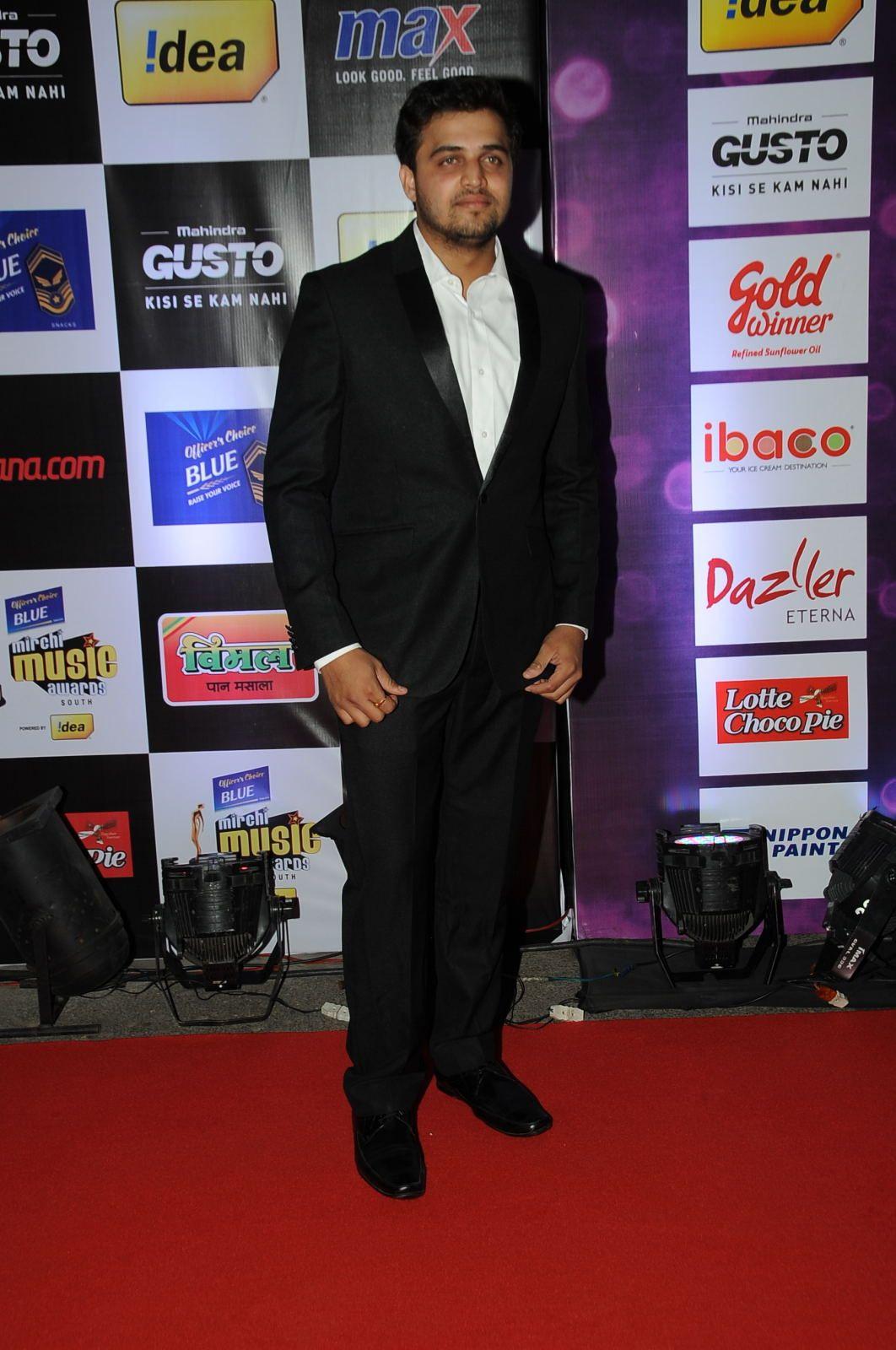 Celebs at Mirchi Music Awards 2014 Photos