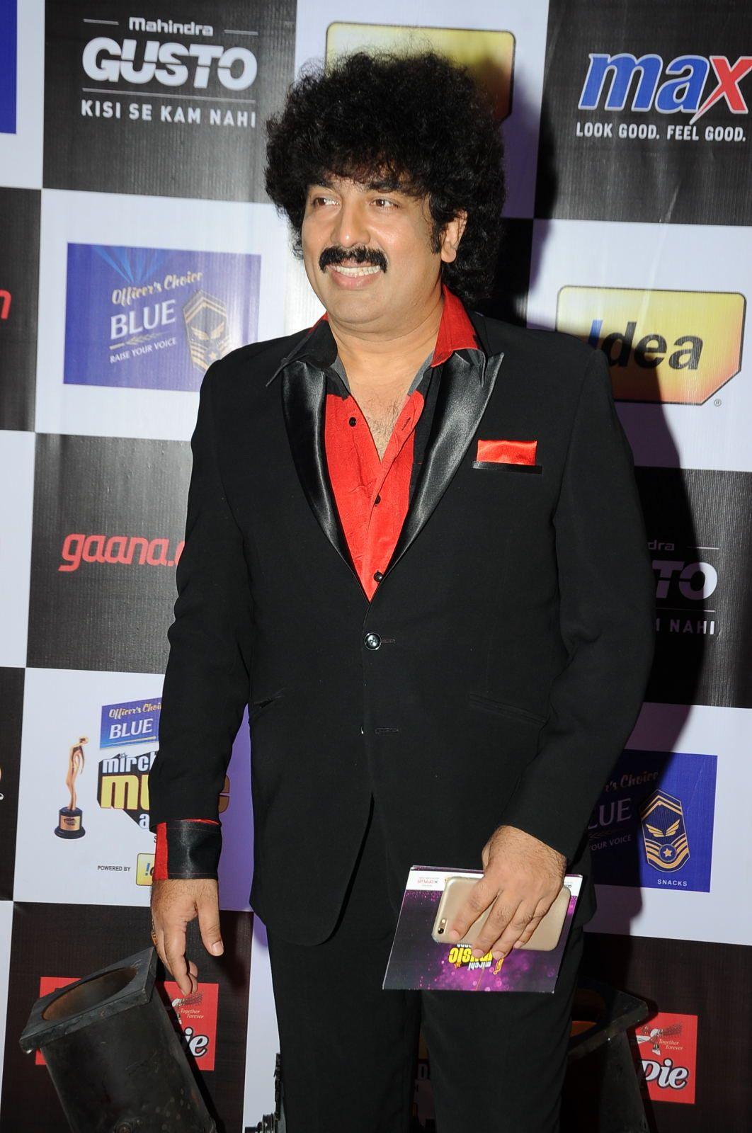 Celebs at Mirchi Music Awards 2014 Photos