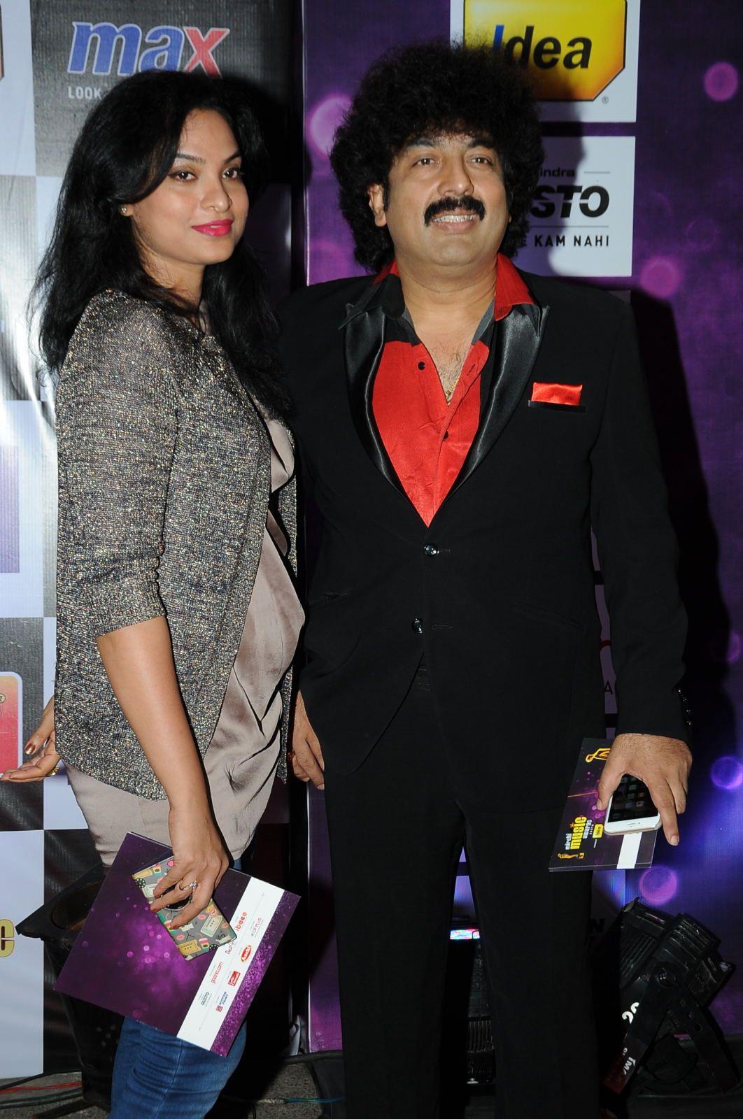 Celebs at Mirchi Music Awards 2014 Photos