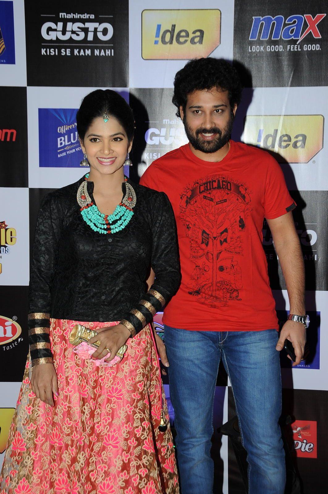 Celebs at Mirchi Music Awards 2014 Photos