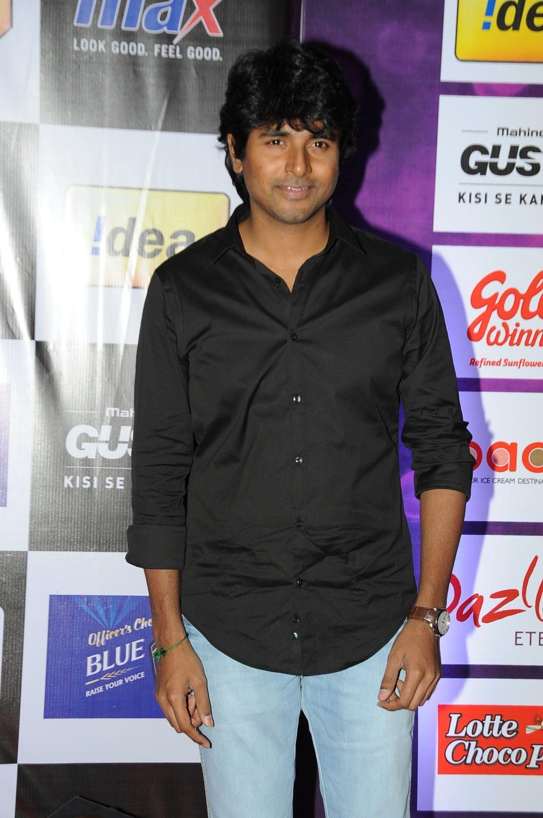 Celebs at Mirchi Music Awards 2014 Photos