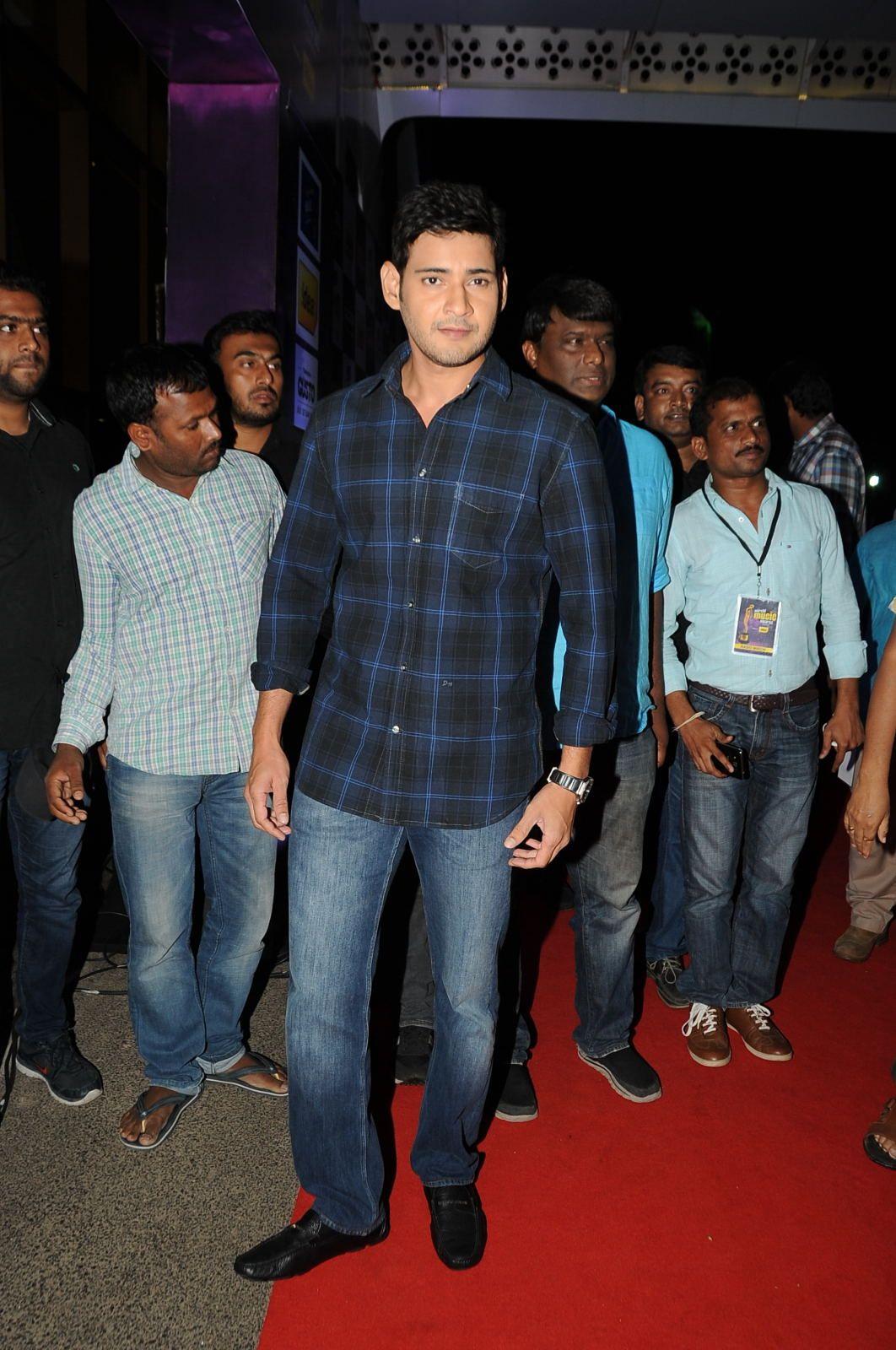 Celebs at Mirchi Music Awards 2014 Photos