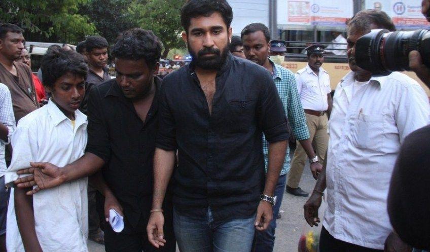 Celebs at MS Viswanathan Condolence Photos