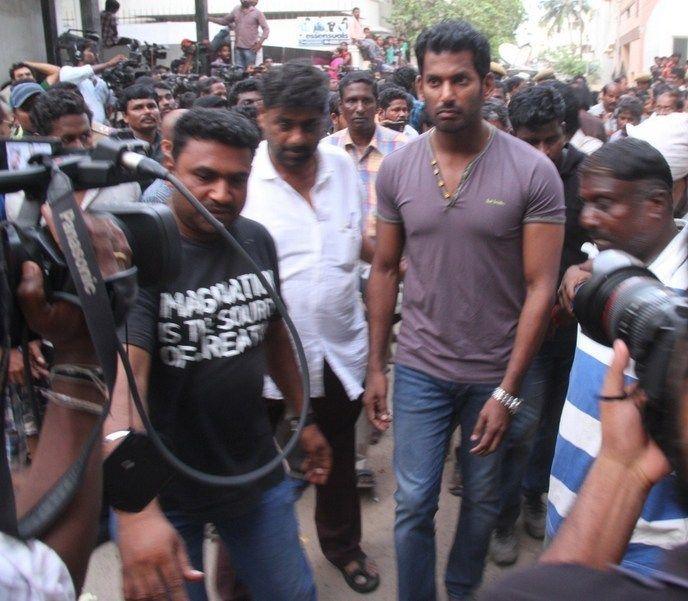 Celebs at MS Viswanathan Condolence Photos