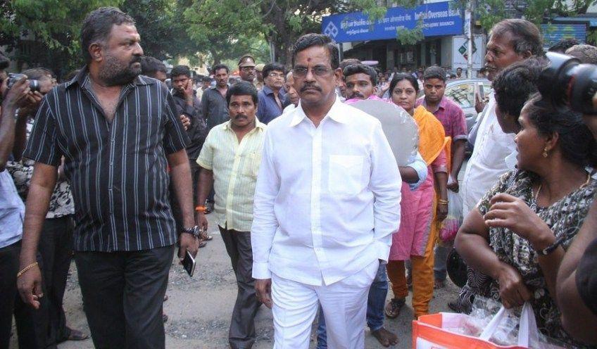 Celebs at MS Viswanathan Condolence Photos