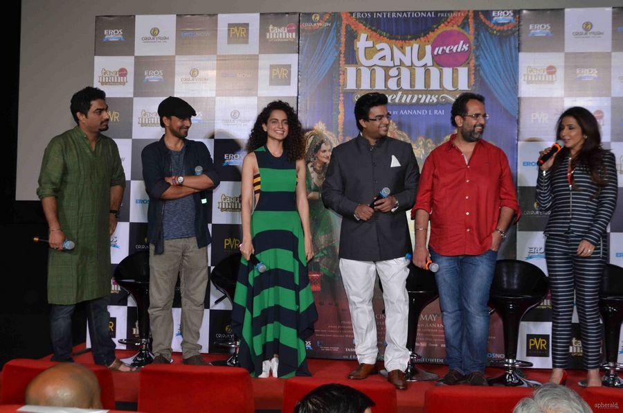 Celebs At Tanu Weds Manu Returns Trailer