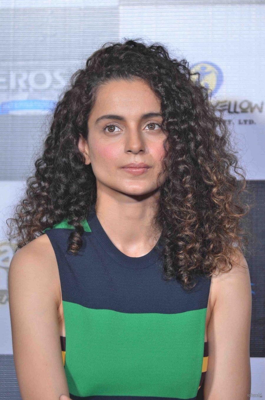 Celebs At Tanu Weds Manu Returns Trailer