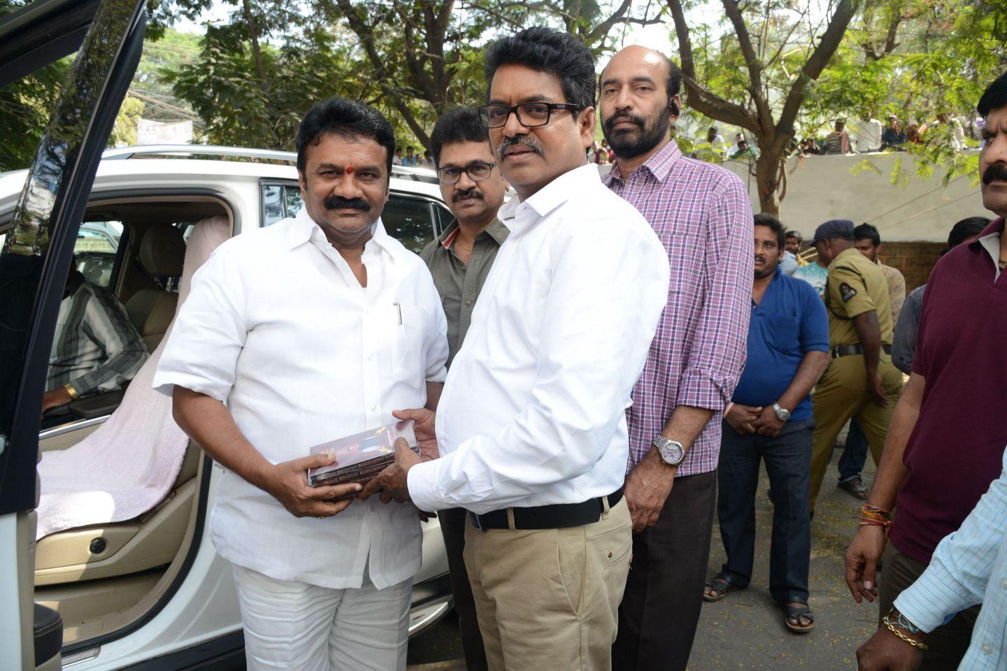 Celebs Payhomage to Ranganath