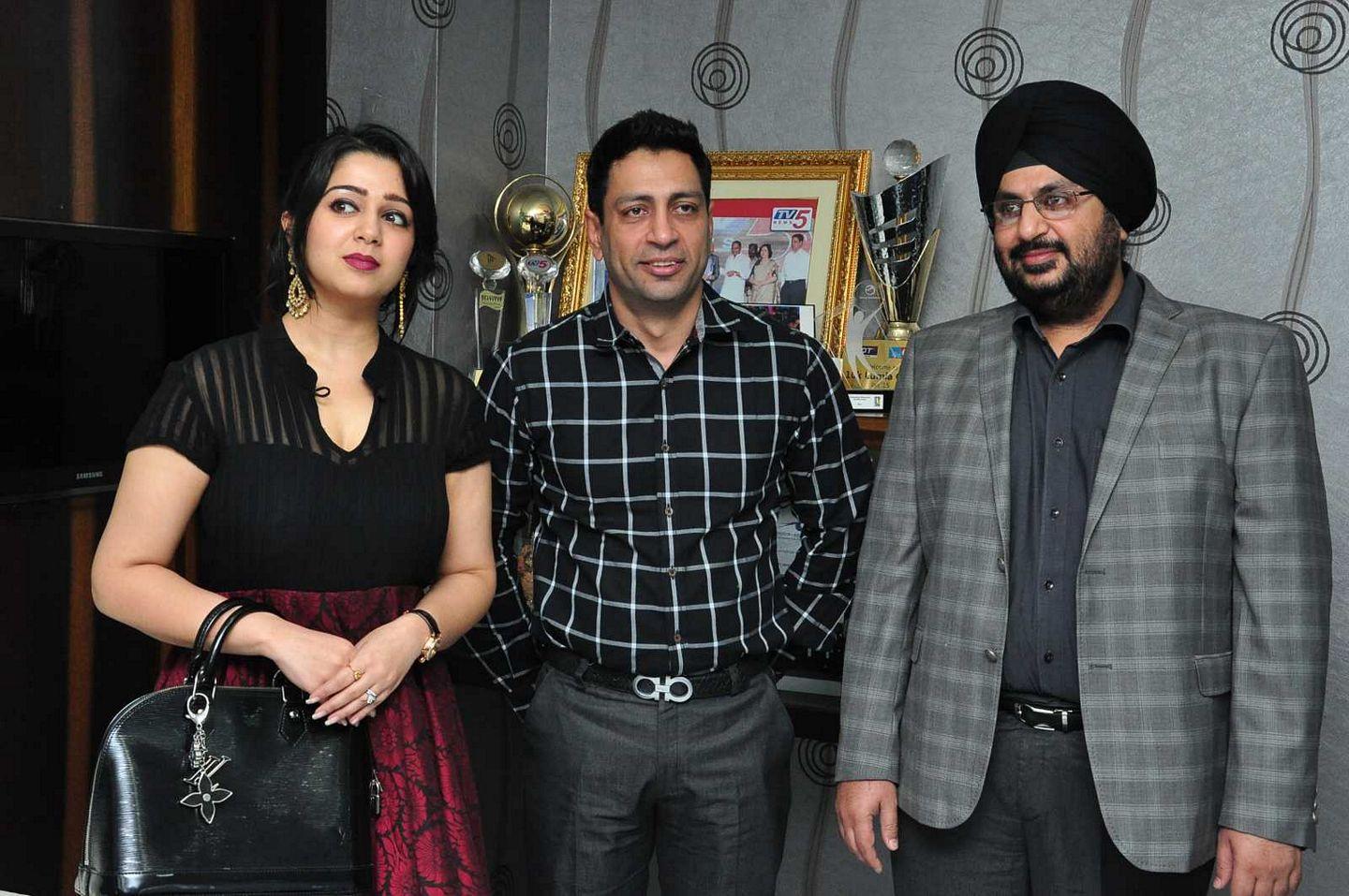 Charmi at Big C Scratch and Win Event