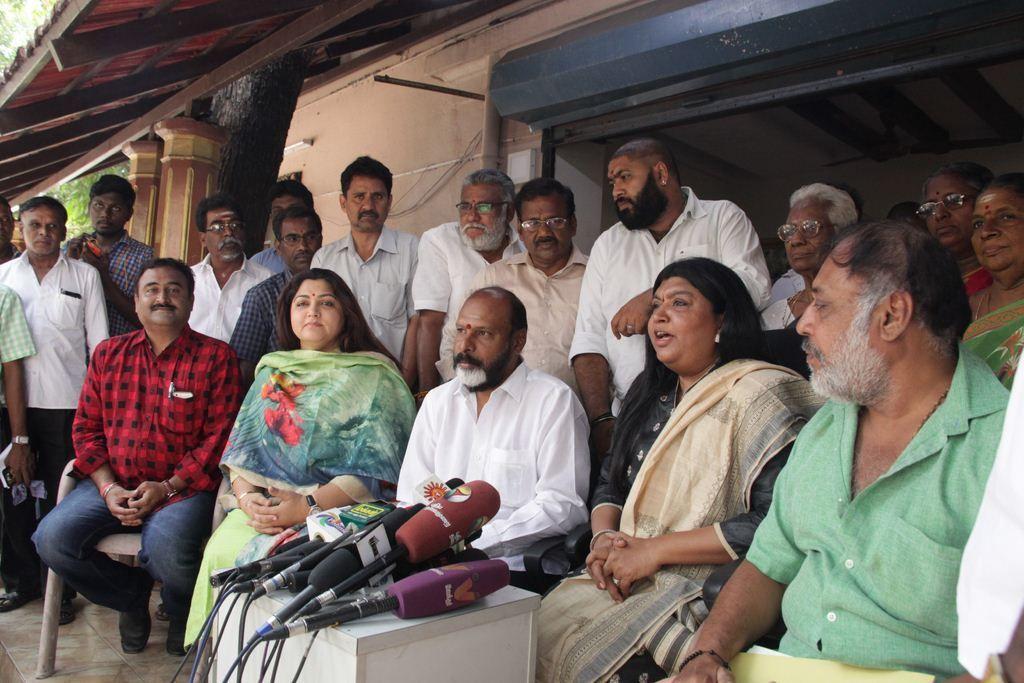 Chinnathirai Producers Association Press Meet Photos