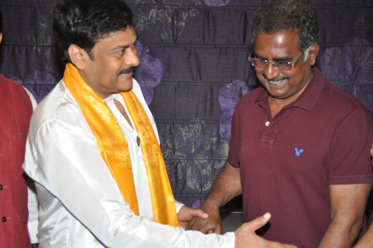 Chiranjeevi Birthday Celebrations at House Photos