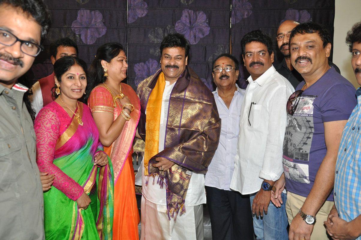 Chiranjeevi Birthday Celebrations at House Photos