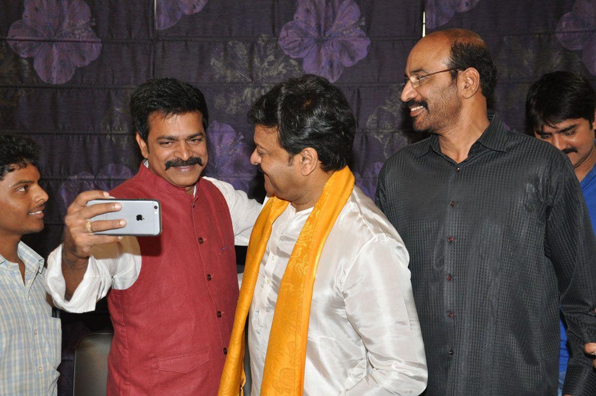 Chiranjeevi Birthday Celebrations at House Photos