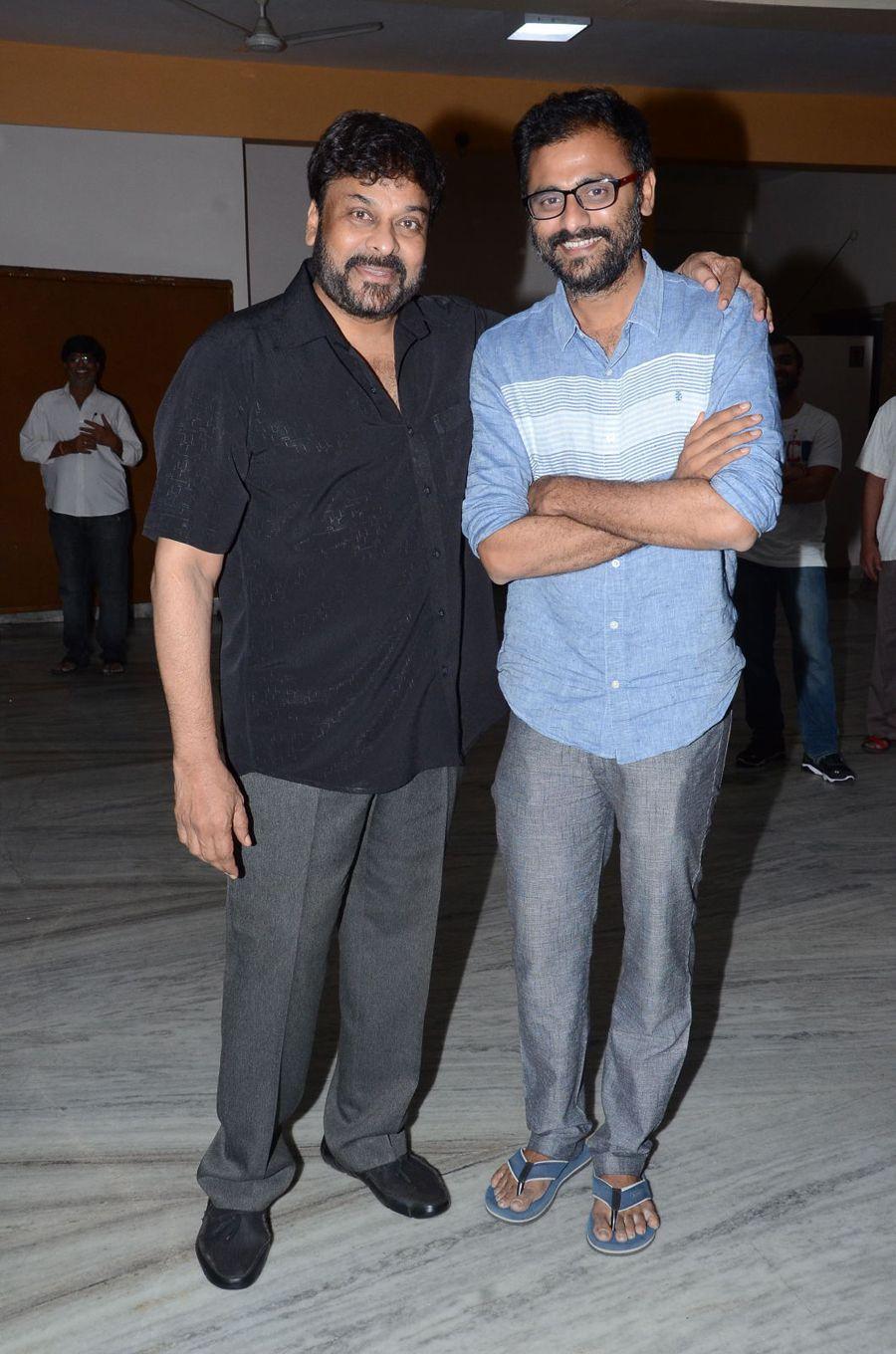 Chiranjeevi Watch Supreme Movie Photos