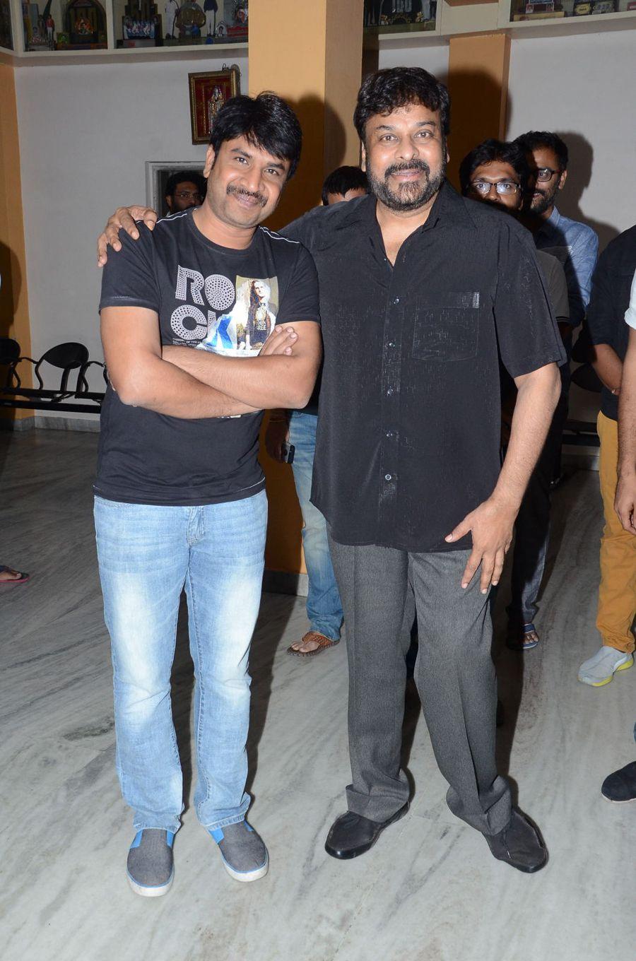 Chiranjeevi Watch Supreme Movie Photos