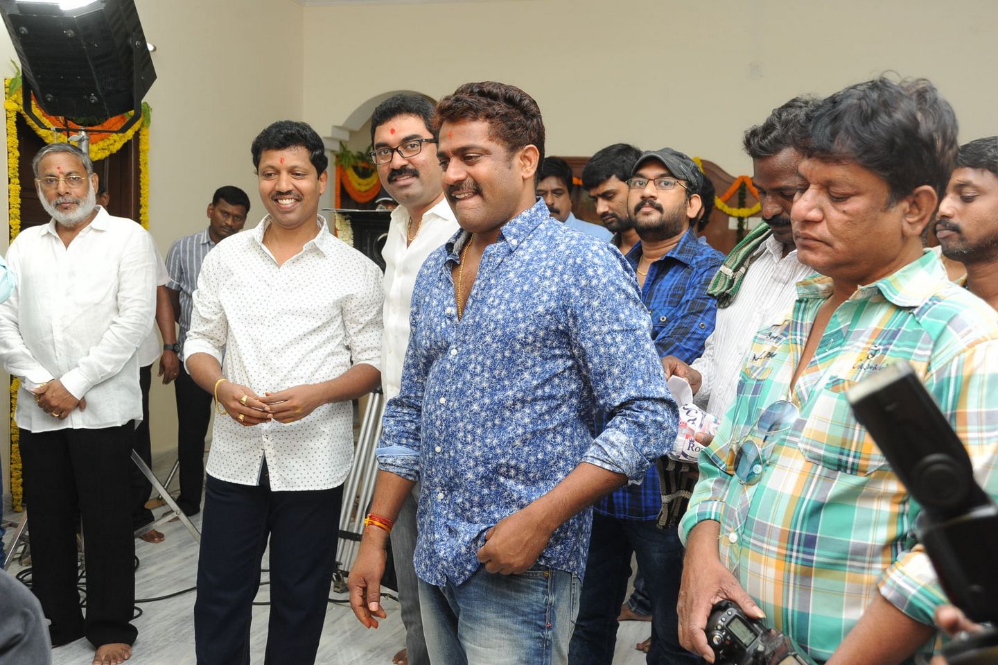 Chuttalabbai Opening Photos