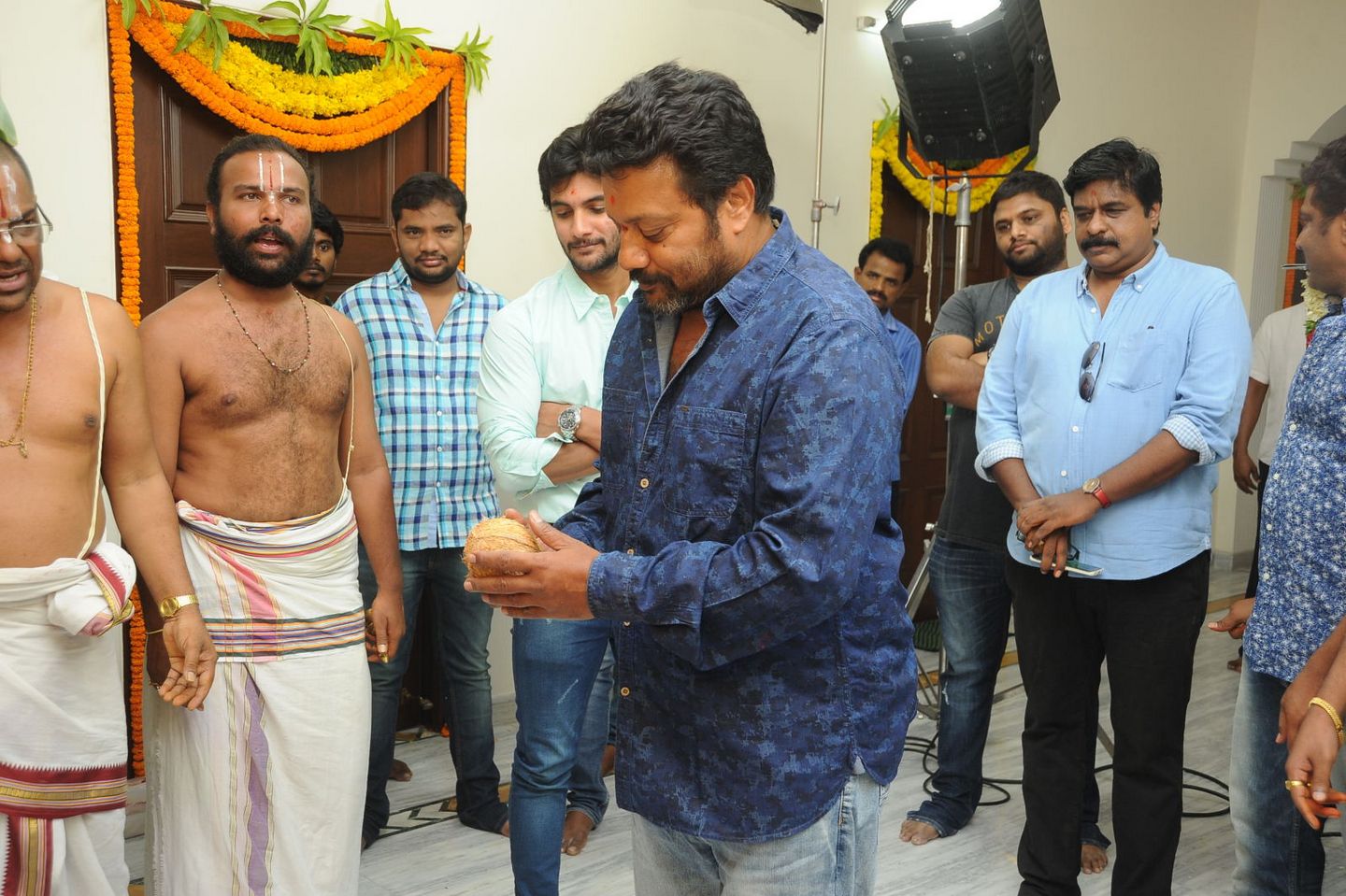 Chuttalabbai Opening Photos