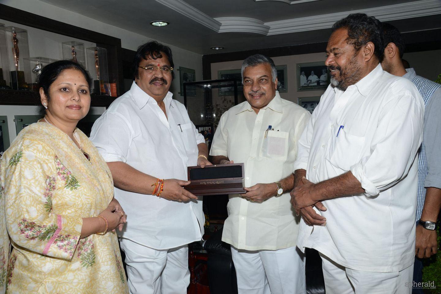 Dasari Birthday Celebrations At Chitrapuri Colony