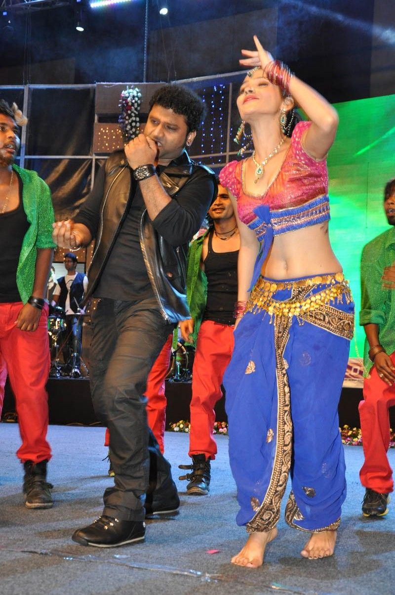 Devi sri Dance perfarmence at S/O Satyamurthy Audio