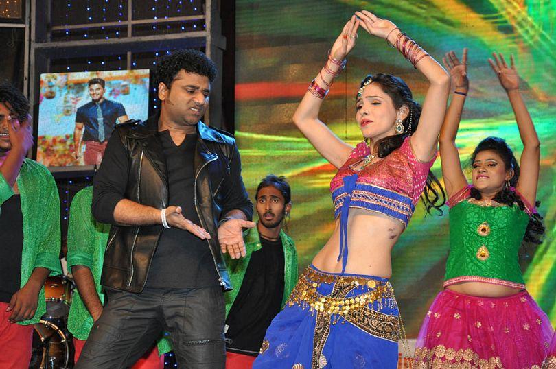 Devi sri Dance perfarmence at S/O Satyamurthy Audio