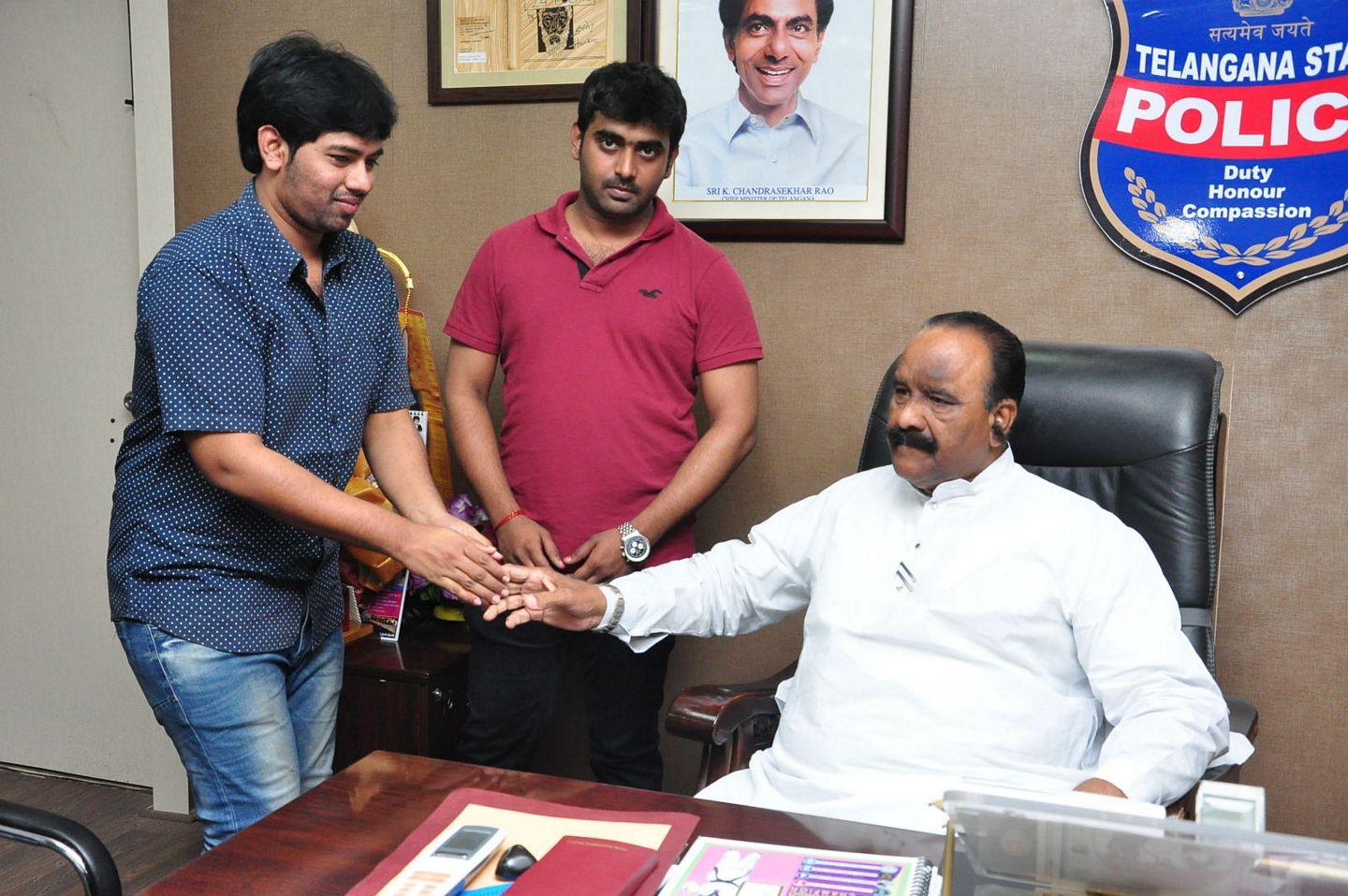 Dhada Puttistha Movie First Look Launch Photos