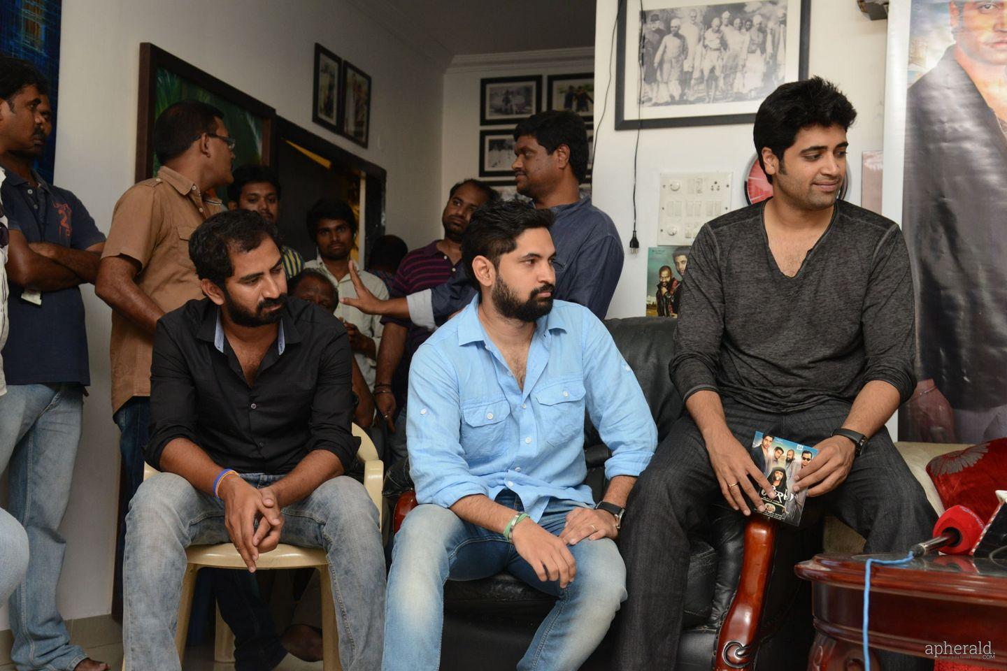 Dongata Platinum Disc Function Photos