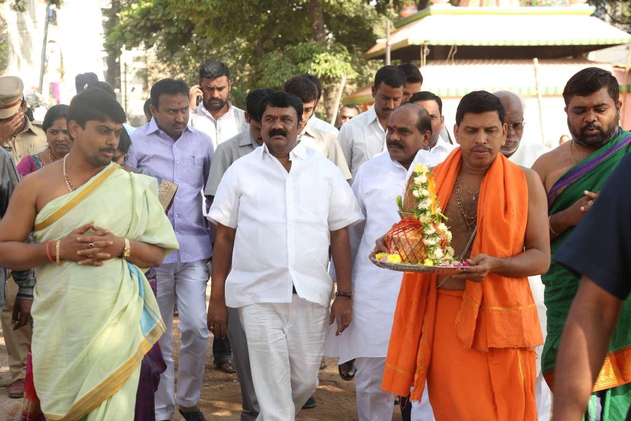 Dr Chakravarthy Opening Photos