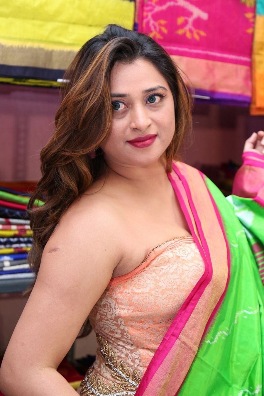 Farah Khan Launched Pochampally Ikat art Mela Photos