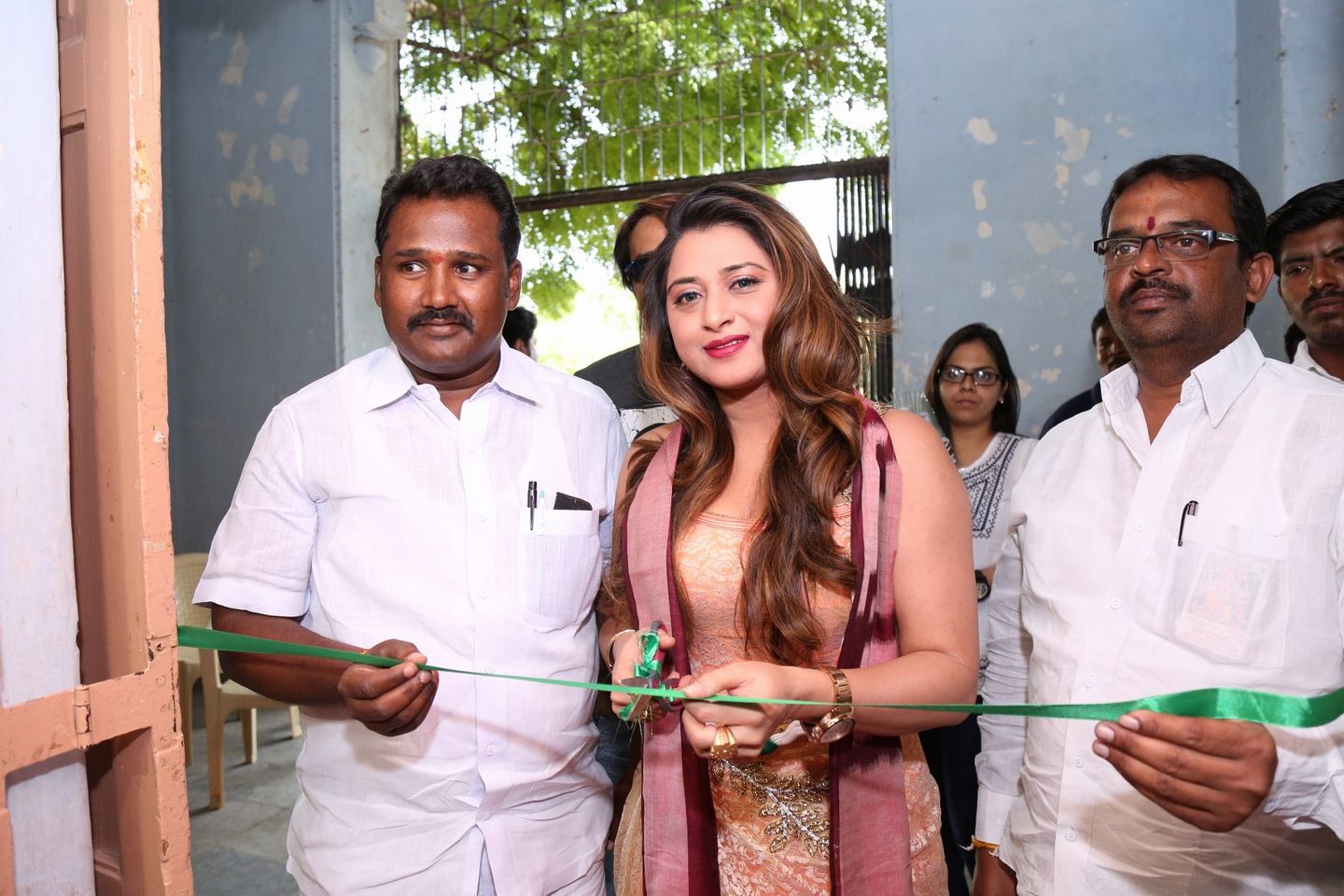 Farah Khan Launched Pochampally Ikat art Mela Photos