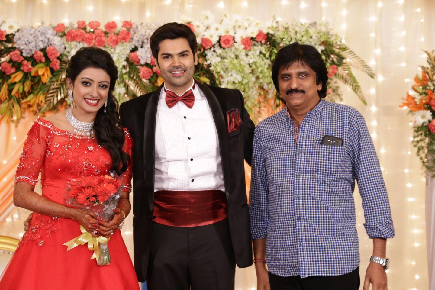 Ganesh Venkatraman Nisha Wedding Reception Photos Part II